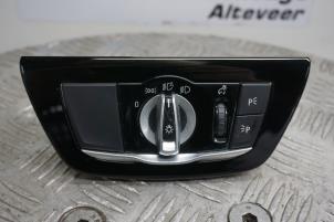 Gebruikte Licht Schakelaar BMW 5 serie (G30) 530i 2.0 TwinPower Turbo 16V Prijs € 65,00 Margeregeling aangeboden door Boels Autodemontage