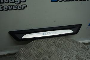 Gebruikte Carrosserielijst BMW 3 serie (F30) 330e Prijs € 30,00 Margeregeling aangeboden door Boels Autodemontage