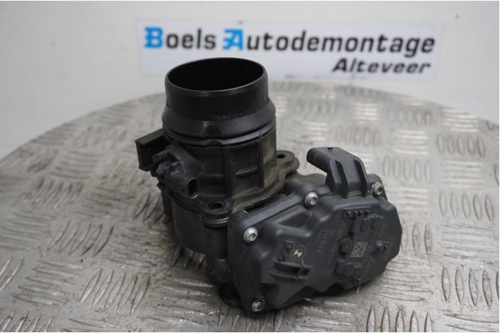 Gebruikte Gasklephuis BMW 3 serie Gran Turismo (F34) 320d 2.0 16V Prijs € 65,00 Margeregeling aangeboden door Boels Autodemontage