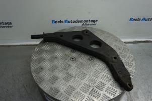 Gebruikte Draagarm links-voor BMW Mini One/Cooper (R50) 1.6 16V Cooper Prijs € 35,00 Margeregeling aangeboden door Boels Autodemontage