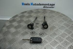 Gebruikte Slotenset Audi TT Roadster (8N9) 1.8 20V Turbo Prijs € 50,00 Margeregeling aangeboden door Boels Autodemontage