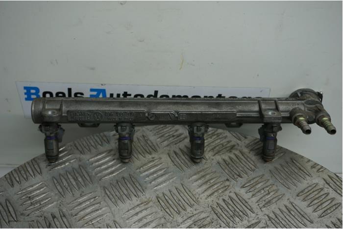 Gebruikte Injector brug Seat Toledo (1M2) 1.6 16V Prijs € 35,00 Margeregeling aangeboden door Boels Autodemontage