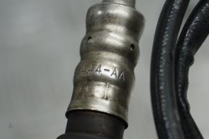 Lambda Sonde van een Ford Puma 1.7 16V 2002