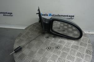 Gebruikte Buitenspiegel rechts Ford Focus 1 1.6 16V Prijs € 25,00 Margeregeling aangeboden door Boels Autodemontage