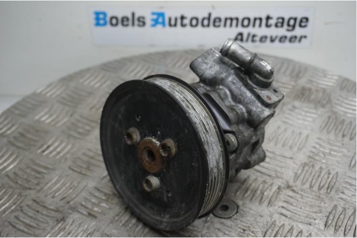 Gebruikte Pomp Servo Audi A6 (C6) 2.7 TDI V6 24V Quattro Prijs € 35,00 Margeregeling aangeboden door Boels Autodemontage