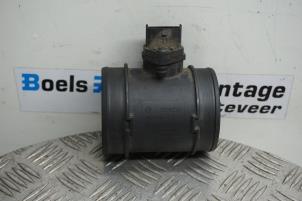 Gebruikte Luchtmassameter Opel Vectra C GTS 3.0 CDTI V6 24V Prijs € 25,00 Margeregeling aangeboden door Boels Autodemontage