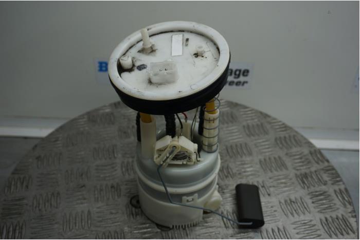 Gebruikte Brandstofpomp Elektrisch Mini Mini (R56) 1.6 16V Cooper Prijs € 35,00 Margeregeling aangeboden door Boels Autodemontage