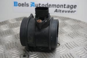 Gebruikte Luchtmassameter Mercedes CL (215) 5.8 CL-600 V12 36V Prijs € 40,00 Margeregeling aangeboden door Boels Autodemontage