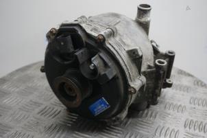 Gebruikte Dynamo Mercedes CL (215) 5.8 CL-600 V12 36V Prijs € 200,00 Margeregeling aangeboden door Boels Autodemontage