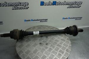 Gebruikte Steekas rechts-achter BMW X5 (F15) xDrive 40d 3.0 24V Prijs € 125,00 Margeregeling aangeboden door Boels Autodemontage