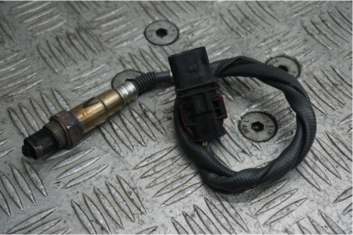 Gebruikte Lambda Sonde Ford Focus 3 Wagon 1.0 Ti-VCT EcoBoost 12V 100 Prijs € 30,00 Margeregeling aangeboden door Boels Autodemontage
