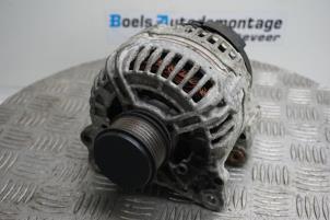Gebruikte Dynamo Volkswagen Caddy III (2KA,2KH,2CA,2CH) 2.0 SDI Prijs € 40,00 Margeregeling aangeboden door Boels Autodemontage