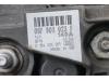 Dynamo van een Volkswagen Caddy III (2KA,2KH,2CA,2CH) 2.0 SDI 2005