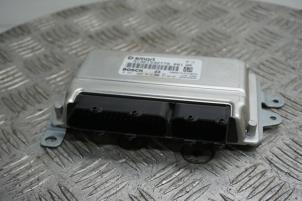 Gebruikte Computer Motormanagement Smart Fortwo Coupé (451.3) 1.0 45 KW Prijs € 100,00 Margeregeling aangeboden door Boels Autodemontage