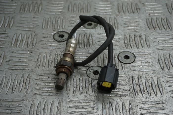 Gebruikte Lambda Sonde Smart Fortwo Coupé (451.3) 1.0 45 KW Prijs € 25,00 Margeregeling aangeboden door Boels Autodemontage