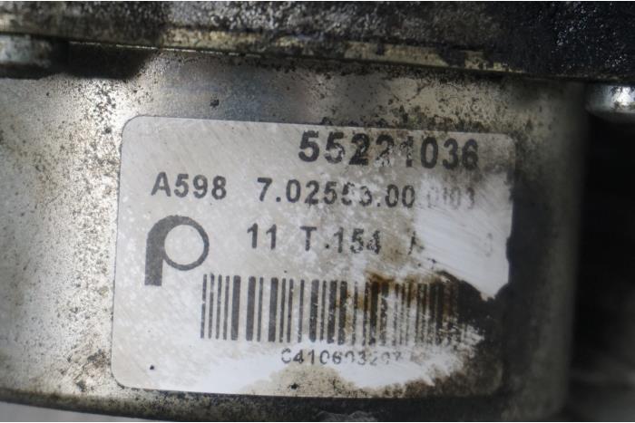 Vacuumpomp (Diesel) van een Alfa Romeo MiTo (955) 1.3 JTDm 16V Eco 2011