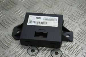 Gebruikte Gateway module Landrover Discovery Sport (LC) 2.0 TD4 150 16V Prijs € 80,00 Margeregeling aangeboden door Boels Autodemontage
