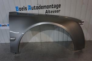 Gebruikte Scherm rechts-voor Audi A8 (D3) 4.0 TDI V8 32V Quattro Prijs € 100,00 Margeregeling aangeboden door Boels Autodemontage