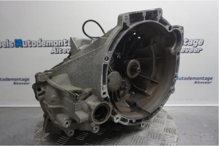 Gebruikte Versnellingsbak Ford Fiesta 6 (JA8) 1.25 16V Prijs € 250,00 Margeregeling aangeboden door Boels Autodemontage