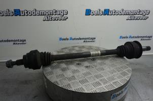 Gebruikte Aandrijfas links-achter Mercedes ML III AMG (166) 5.5 ML-63 AMG V8 32V Biturbo Prijs € 350,00 Margeregeling aangeboden door Boels Autodemontage