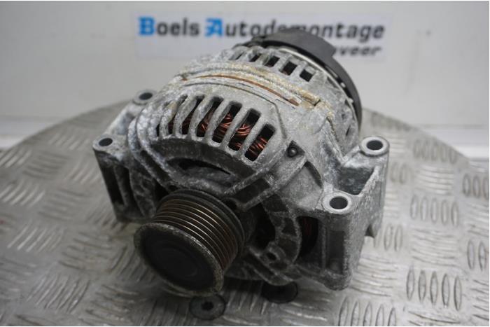 Gebruikte Dynamo Audi A3 Cabriolet (8P7) 1.8 TFSI 16V Prijs € 40,00 Margeregeling aangeboden door Boels Autodemontage