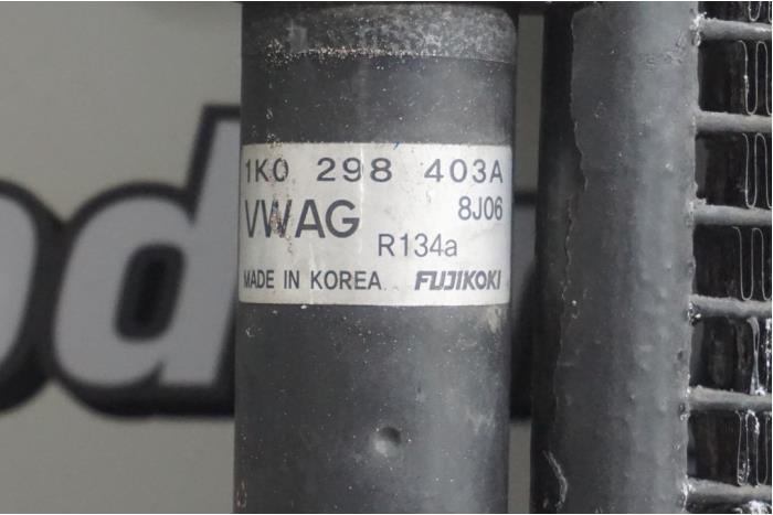 Airco Condensor van een Volkswagen Eos (1F7/F8) 2.0 TFSI 16V 2008