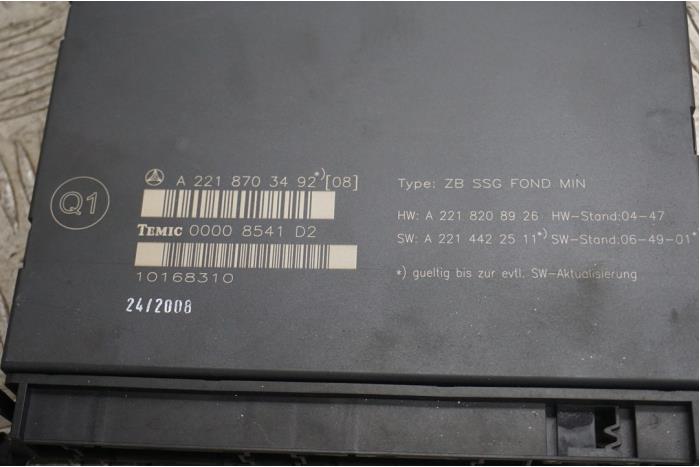 Computer Body Control van een Mercedes-Benz S (W221) 3.5 S-350 24V 2008