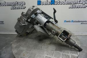 Gebruikte Servo Elektrisch Renault Clio IV (5R) 0.9 Energy TCE 90 12V Prijs € 160,00 Margeregeling aangeboden door Boels Autodemontage