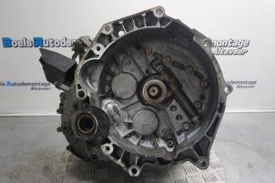 Gebruikte Versnellingsbak Mini Mini Cooper S (R53) 1.6 16V Prijs € 235,00 Margeregeling aangeboden door Boels Autodemontage