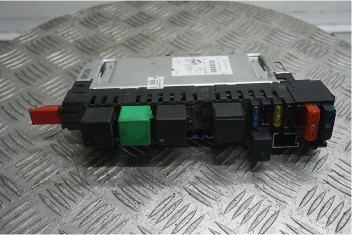 Comfort Module van een Mercedes-Benz S (W220) 3.2 S-320 CDI 24V 2000