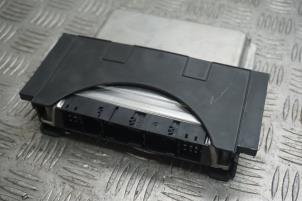 Gebruikte Computer Motormanagement Mercedes S (W220) 3.2 S-320 CDI 24V Prijs € 100,00 Margeregeling aangeboden door Boels Autodemontage