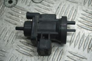 Gebruikte Turbodrukregelaar Mercedes S (W220) 3.2 S-320 CDI 24V Prijs € 15,00 Margeregeling aangeboden door Boels Autodemontage