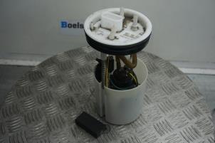 Gebruikte Tank element Pomp Volkswagen Polo V (6R) 1.4 16V Prijs € 35,00 Margeregeling aangeboden door Boels Autodemontage
