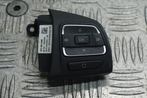 Gebruikte Radiobediening Stuur Seat Altea XL (5P5) 1.6 Prijs € 35,00 Margeregeling aangeboden door Boels Autodemontage