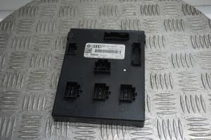 Gebruikte Computer Body Control Audi A4 Avant (B8) 3.0 TDI V6 24V Quattro Prijs € 65,00 Margeregeling aangeboden door Boels Autodemontage