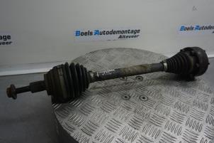 Gebruikte Steekas links-voor Seat Leon (1P1) 1.4 TSI 16V Prijs € 35,00 Margeregeling aangeboden door Boels Autodemontage