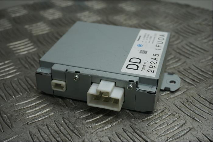 Gebruikte Computer Diversen Nissan Note (E12) 1.2 68 Prijs € 75,00 Margeregeling aangeboden door Boels Autodemontage