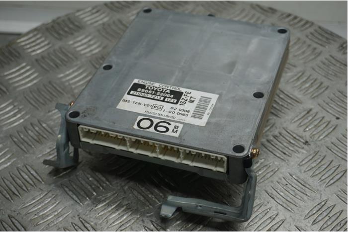 Gebruikte Computer Motormanagement Toyota Yaris (P1) 1.0 16V VVT-i Prijs € 80,00 Margeregeling aangeboden door Boels Autodemontage