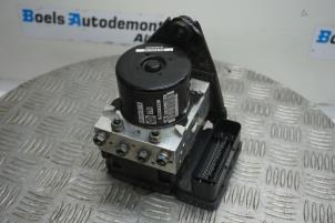 Gebruikte ABS Pomp Volkswagen Beetle (16AB) 1.2 TSI Prijs € 285,00 Margeregeling aangeboden door Boels Autodemontage