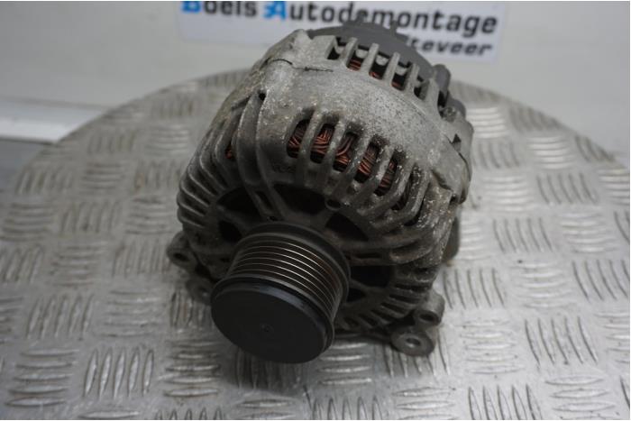 Gebruikte Dynamo Audi A3 Sportback (8PA) Prijs € 40,00 Margeregeling aangeboden door Boels Autodemontage