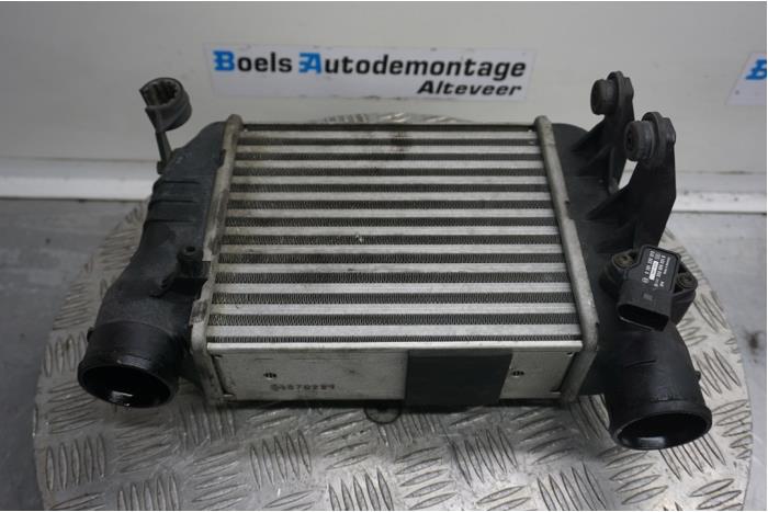 Gebruikte Intercooler Audi A4 Avant (B7) 1.8 T 20V Prijs € 45,00 Margeregeling aangeboden door Boels Autodemontage