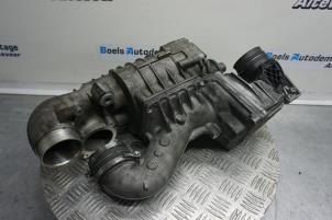 Gebruikte Compressor Mercedes C (W203) 1.8 C-200K 16V Prijs € 225,00 Margeregeling aangeboden door Boels Autodemontage