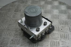 Gebruikte ABS Pomp Ford Transit Custom 2.0 TDCi 16V Eco Blue 130 Prijs € 185,00 Margeregeling aangeboden door Boels Autodemontage