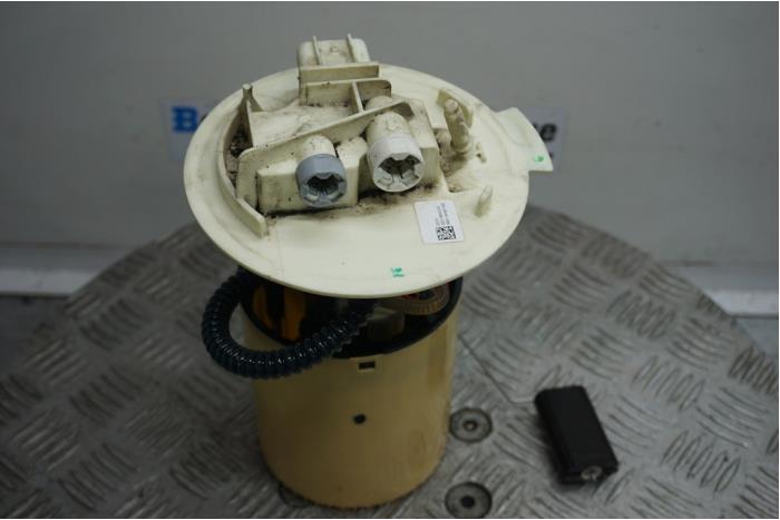 Brandstofpomp Elektrisch van een Ford Transit Custom 2.0 TDCi 16V Eco Blue 130 2021