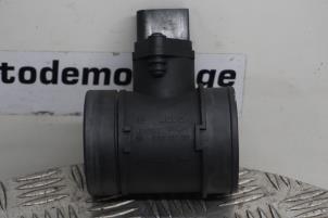 Gebruikte Luchtmassameter Porsche Cayenne (9PA) 4.5 S V8 32V Prijs € 40,00 Margeregeling aangeboden door Boels Autodemontage