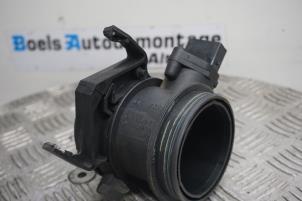 Gebruikte Luchtmassameter Mercedes E Combi (S211) 2.6 E-240 V6 18V Prijs € 25,00 Margeregeling aangeboden door Boels Autodemontage