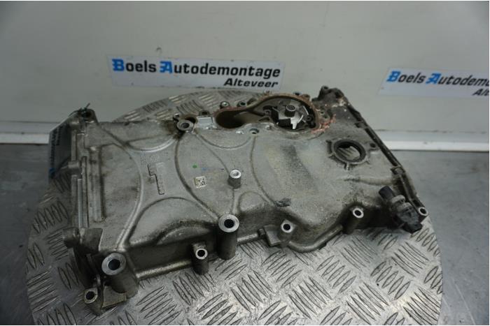 Gebruikte Distributiedeksel Fiat Panda (312) 0.9 TwinAir Turbo 85 Prijs € 50,00 Margeregeling aangeboden door Boels Autodemontage