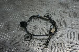 Gebruikte Uitlaat temperatuursensor Mercedes ML II (164/4JG) 3.0 ML-320 CDI 4-Matic V6 24V Prijs € 30,00 Margeregeling aangeboden door Boels Autodemontage