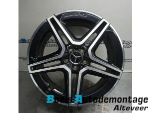 Gebruikte Velg Mercedes ML II (164/4JG) 3.0 ML-320 CDI 4-Matic V6 24V Prijs € 200,00 Margeregeling aangeboden door Boels Autodemontage