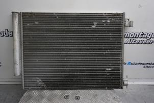 Gebruikte Airco Condensor Renault Clio IV Estate/Grandtour (7R) 0.9 Energy TCE 12V Prijs € 45,00 Margeregeling aangeboden door Boels Autodemontage